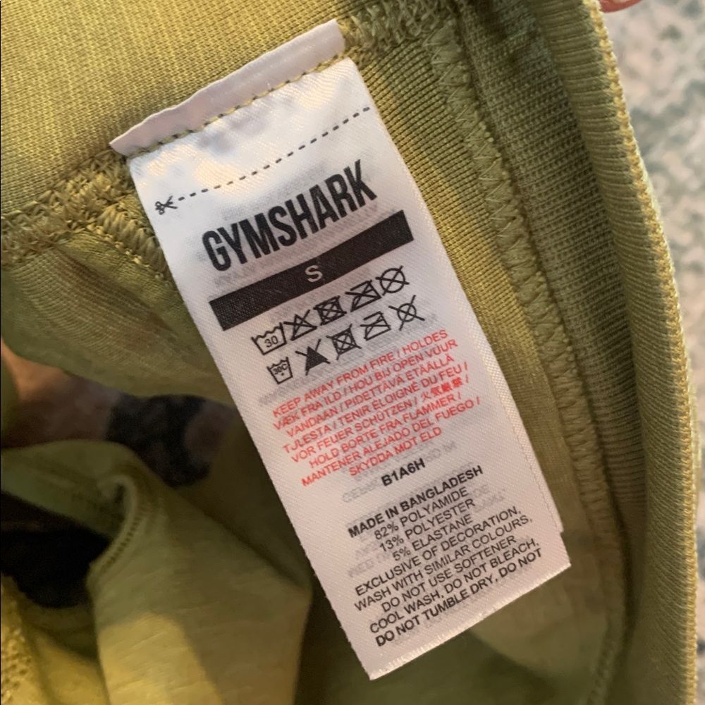 Gymshark Green Camo Sports Bra Size Small - Picture 4 of 5
